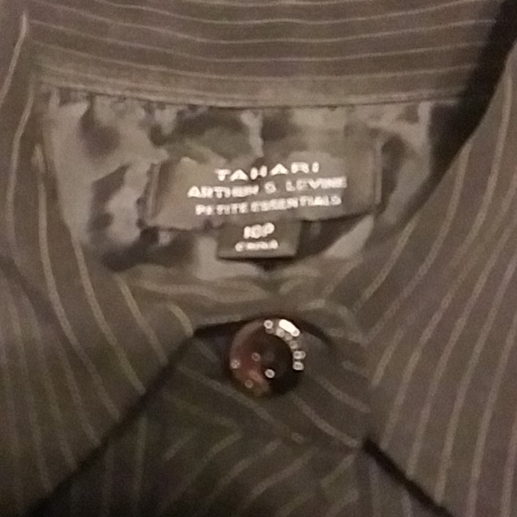 Tahari button down dress - Picture 3 of 3